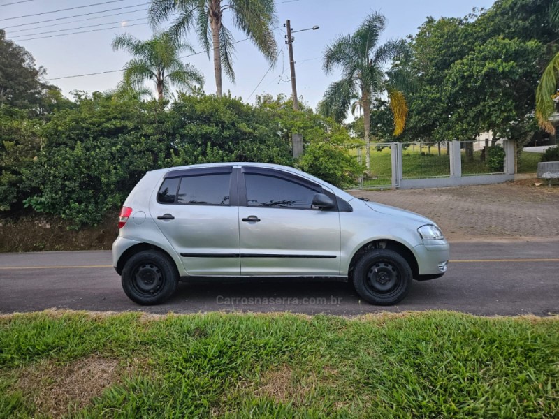 FOX 1.0 MI PLUS 8V FLEX 4P MANUAL - 2005 - VERANóPOLIS