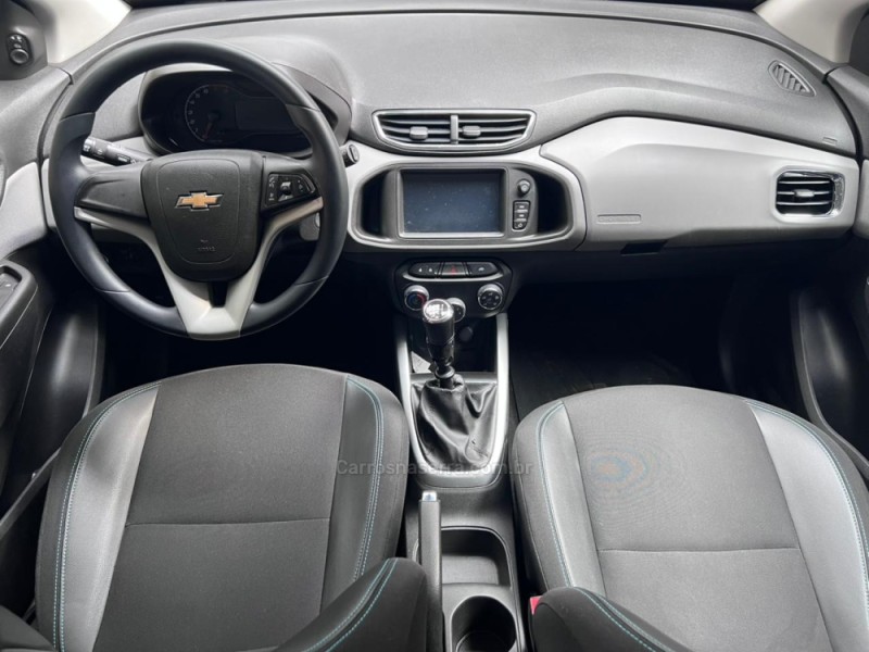 ONIX 1.4 MPFI LT 8V FLEX 4P MANUAL - 2019 - GARIBALDI