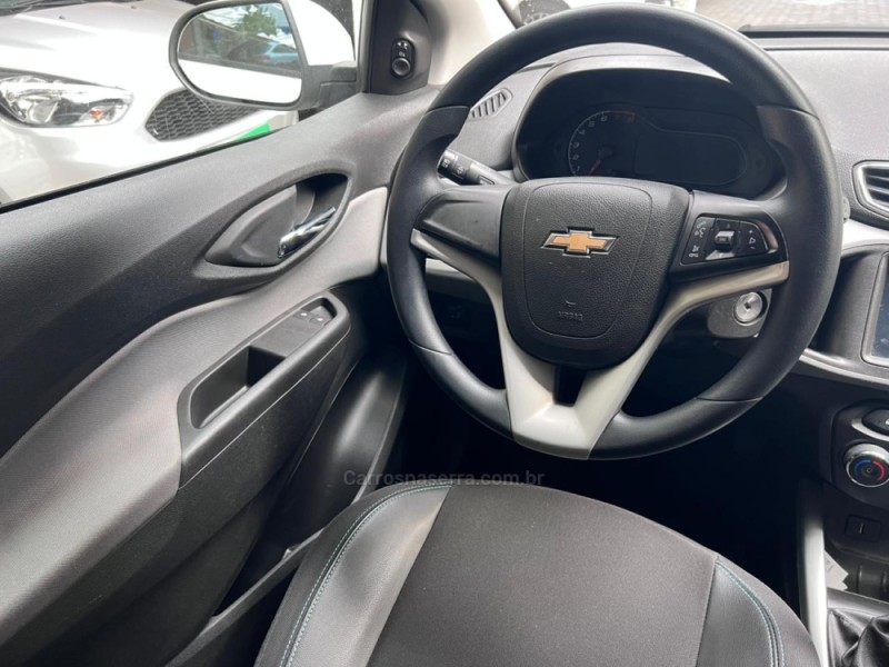 ONIX 1.4 MPFI LT 8V FLEX 4P MANUAL - 2019 - GARIBALDI