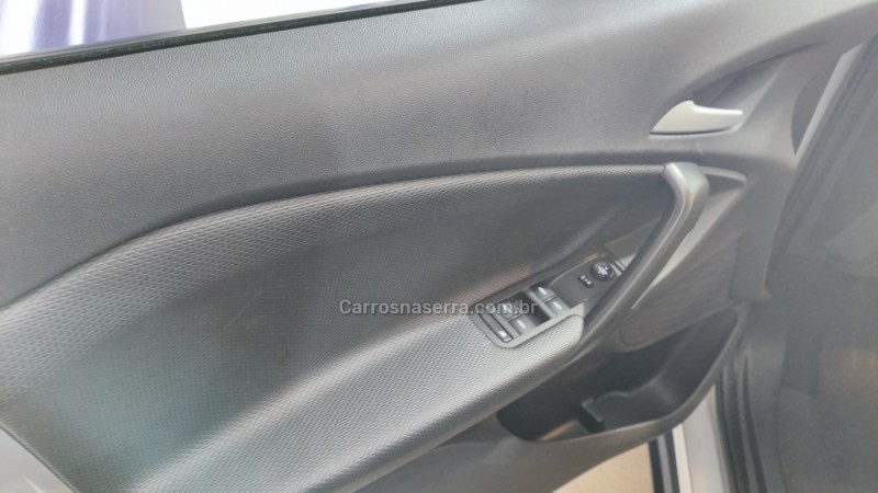 TRACKER 1.0 12V LT TURBO FLEX 4P AUTOMÁTICO - 2023 - ANTôNIO PRADO