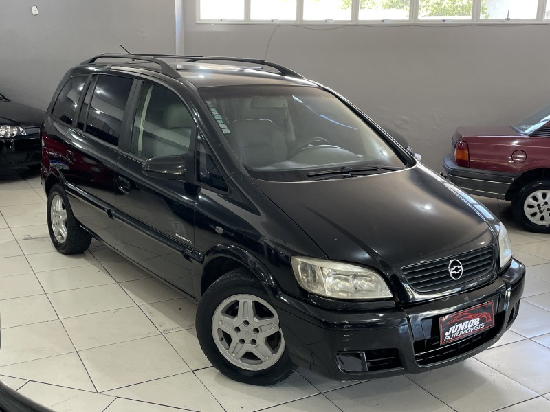 ZAFIRA 2.0 MPFI ELEGANCE 8V FLEX 4P AUTOMÁTICO - 2005 - CAXIAS DO SUL