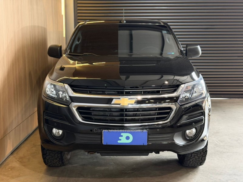 S10 2.4 MPFI ADVANTAGE 4X2 CD 8V FLEX 4P MANUAL - 2017 - LAJEADO