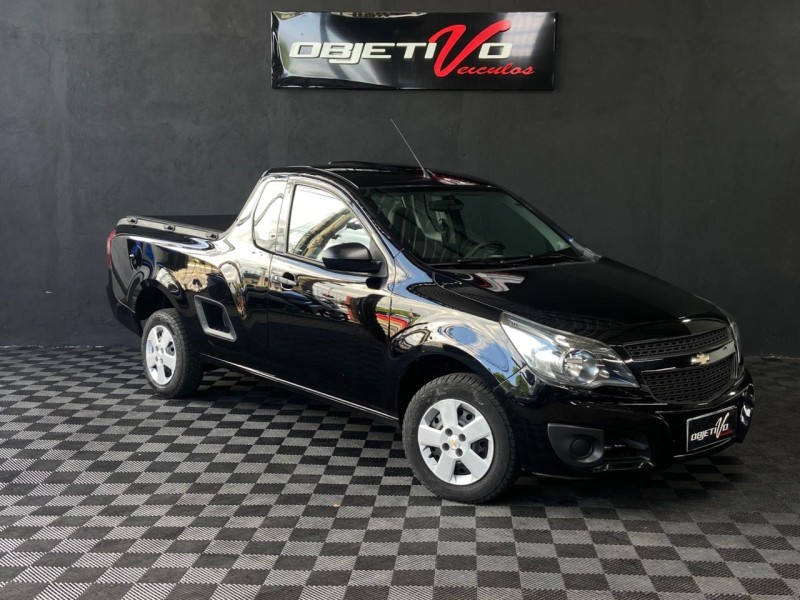 montana 1.4 mpfi ls cs 8v flex 2p manual 2014 caxias do sul