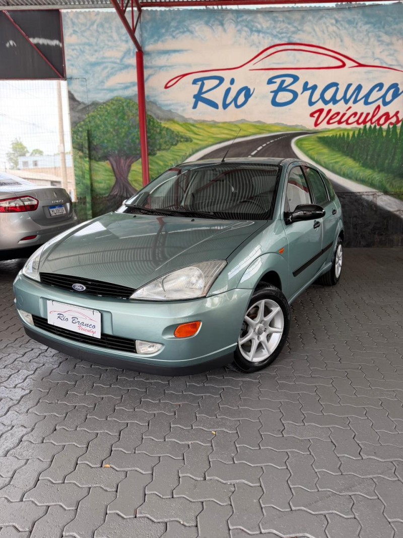 focus 1.8 16v gasolina 4p manual 2001 caxias do sul