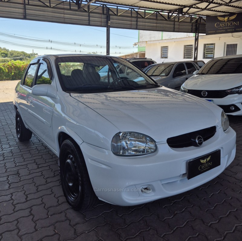 classic 1.6 mpfi spirit 8v gasolina 4p manual 2007 caxias do sul