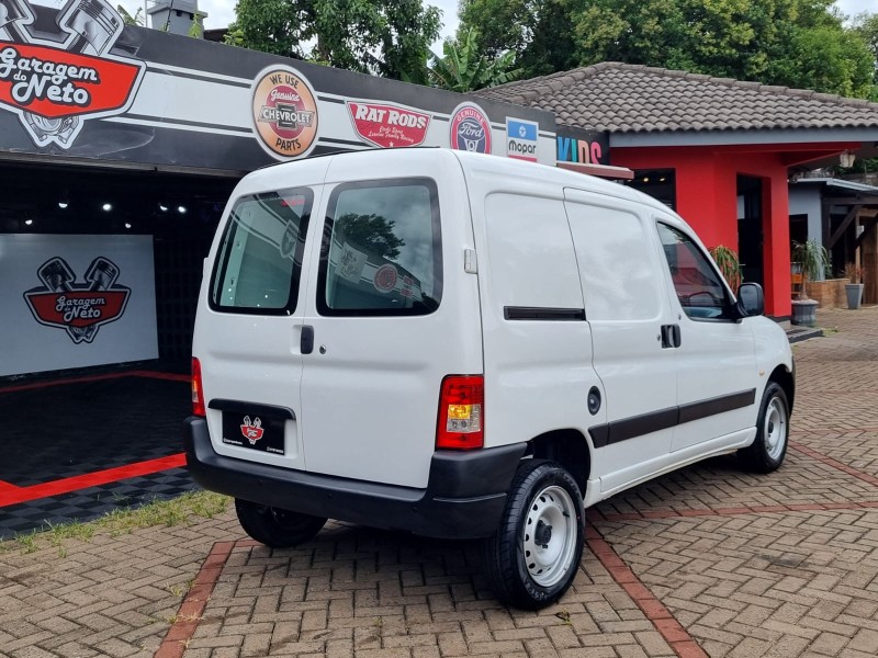 PARTNER 1.6 16V FLEX 3P MANUAL - 2022 - TEUTôNIA