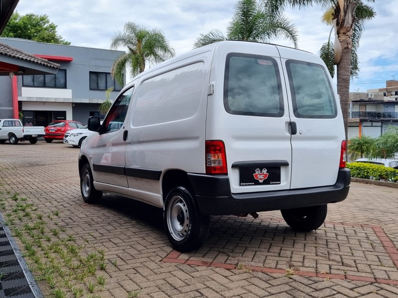 PARTNER 1.6 16V FLEX 3P MANUAL - 2022 - TEUTôNIA