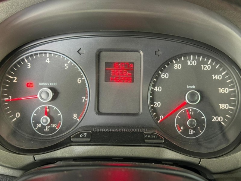 FOX 1.0 MI SILVERFOX 8V FLEX 4P MANUAL - 2012 - NOVA PRATA