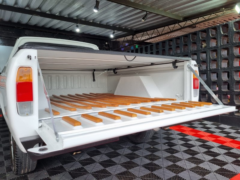 PAMPA 1.8 L CS 8V GASOLINA 2P MANUAL - 1997 - TEUTôNIA