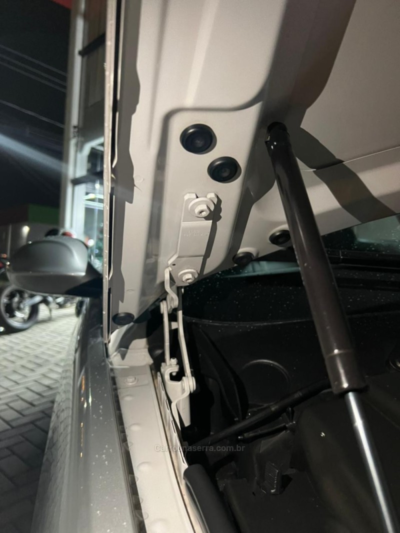 320I 2.0 16V GASOLINA 4P AUTOMÁTICO - 2008 - CAXIAS DO SUL