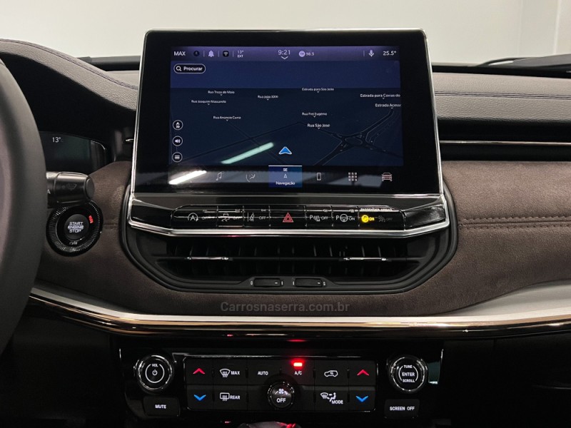 COMMANDER 1.3 OVERLAND T270 16V 4X2 TURBO FLEX 4P AUTOMÁTICO - 2022 - FLORES DA CUNHA