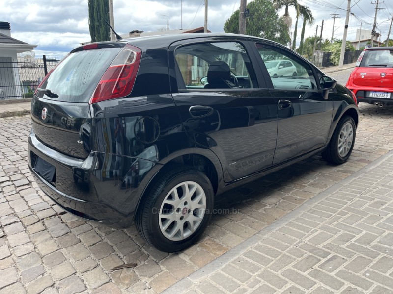 PUNTO 1.4 8V FLEX 4P MANUAL - 2010 - VERANóPOLIS