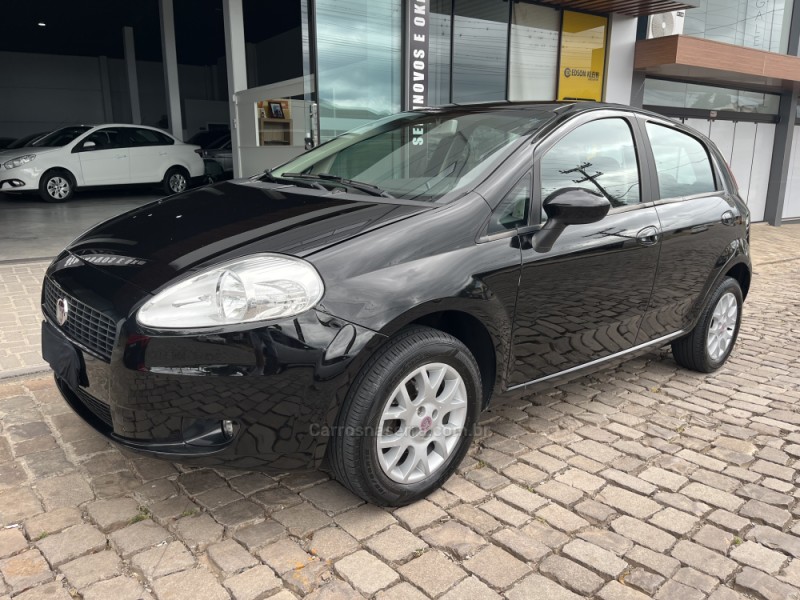 PUNTO 1.4 8V FLEX 4P MANUAL - 2010 - VERANóPOLIS