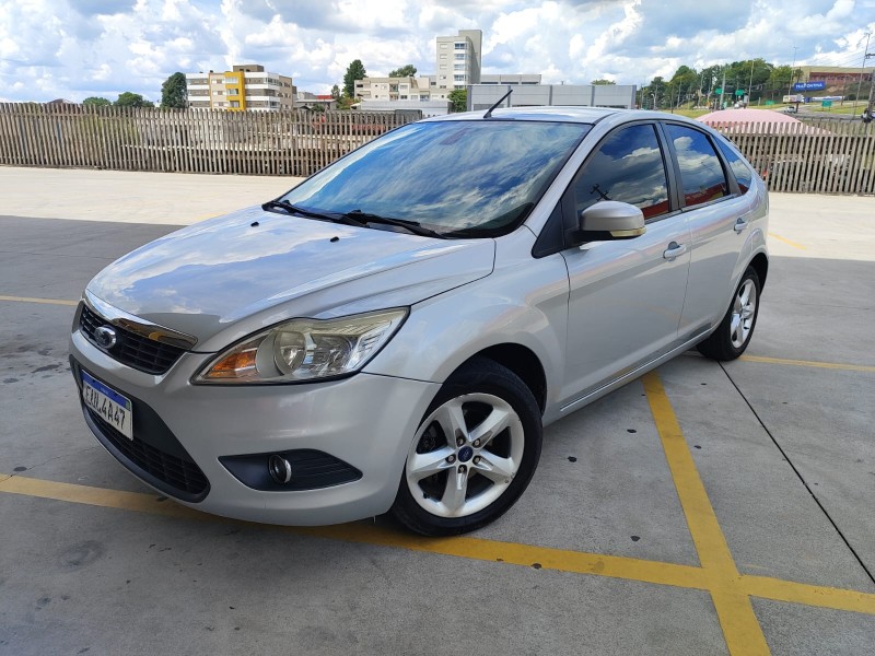 focus 2.0 16v flex 4p automatico 2011 farroupilha