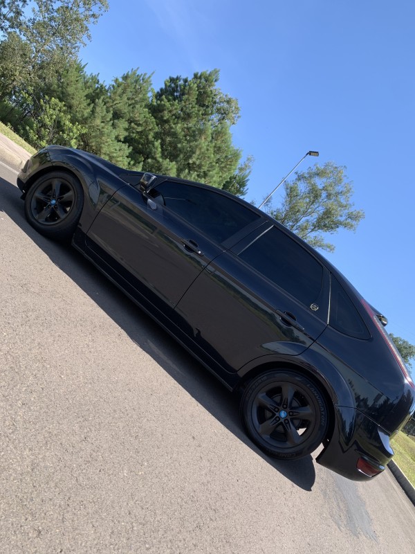 FOCUS 1.6 GLX SEDAN 8V FLEX 4P MANUAL - 2012 - SãO SEBASTIãO DO CAí