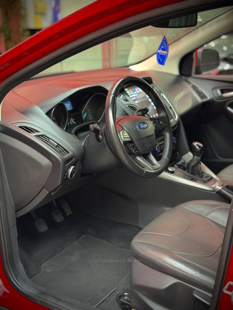 FOCUS 1.6 SE 16V FLEX 4P MANUAL - 2016 - ESTâNCIA VELHA