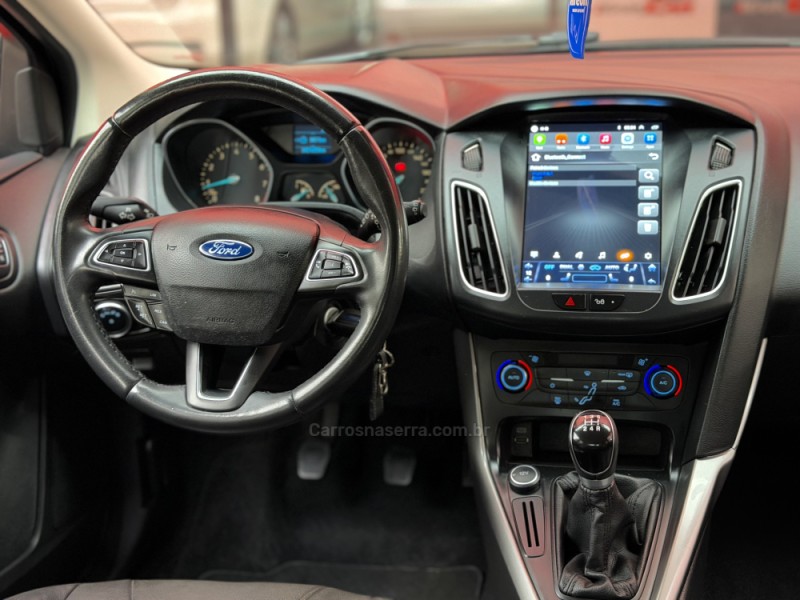 FOCUS 1.6 SE 16V FLEX 4P MANUAL - 2016 - ESTâNCIA VELHA
