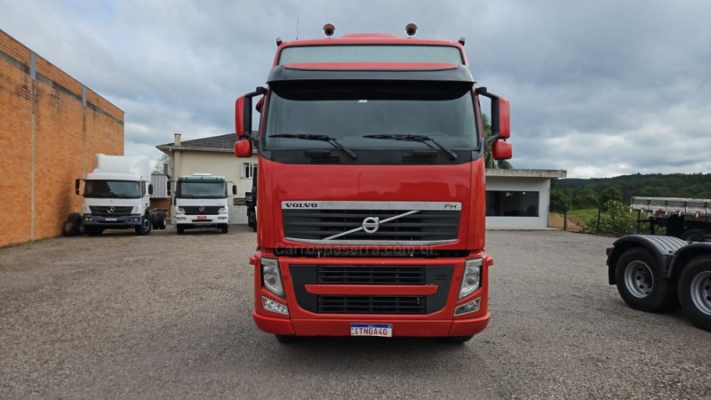 FH 440 6X4 - 2011 - FARROUPILHA