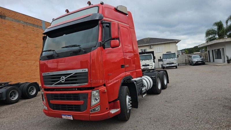 FH 440 6X4 - 2011 - FARROUPILHA