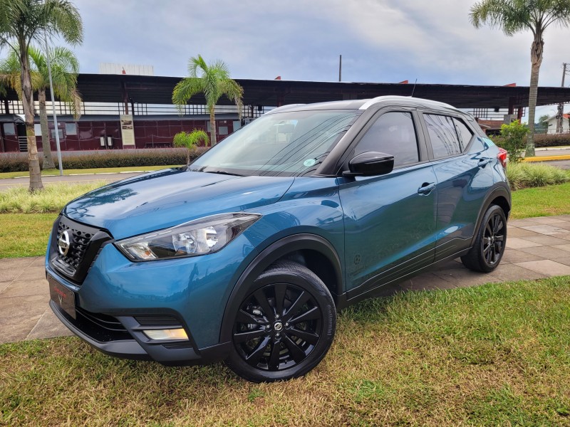 KICKS 1.6 16V FLEX AT UEFA CHAMPIONS LEAGUE 4P AUTOMÁTICO - 2020 - CARLOS BARBOSA