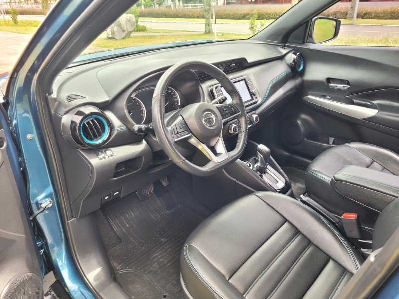 KICKS 1.6 16V FLEX AT UEFA CHAMPIONS LEAGUE 4P AUTOMÁTICO - 2020 - CARLOS BARBOSA