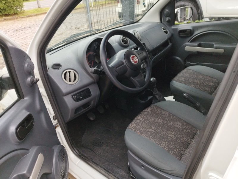 UNO 1.0 EVO VIVACE 8V FLEX 4P MANUAL - 2012 - VERANóPOLIS