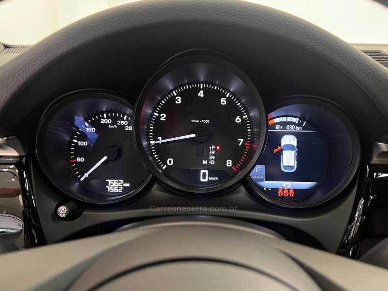 MACAN 2.0 16V GASOLINA 4P AUTOMÁTICO - 2024 - FLORES DA CUNHA