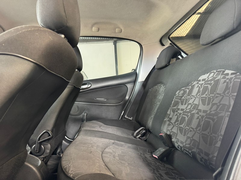 207 1.4 XR 8V FLEX 4P MANUAL - 2011 - CAXIAS DO SUL