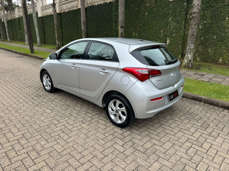 HB20 1.6 COMFORT 16V FLEX 4P MANUAL - 2015 - CAXIAS DO SUL