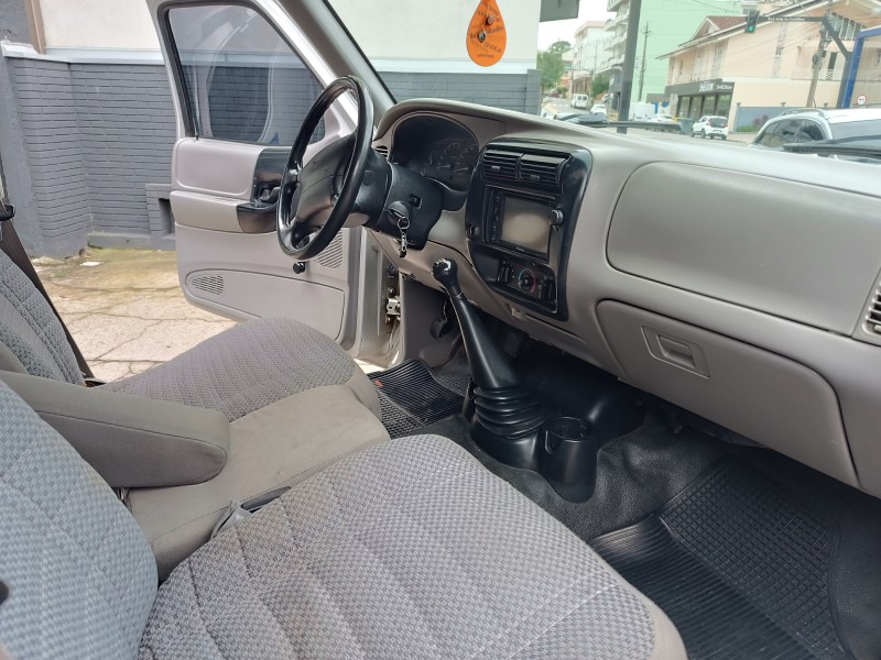 RANGER 2.5 XL 4X2 CD 8V GASOLINA 4P MANUAL - 1999 - FLORES DA CUNHA