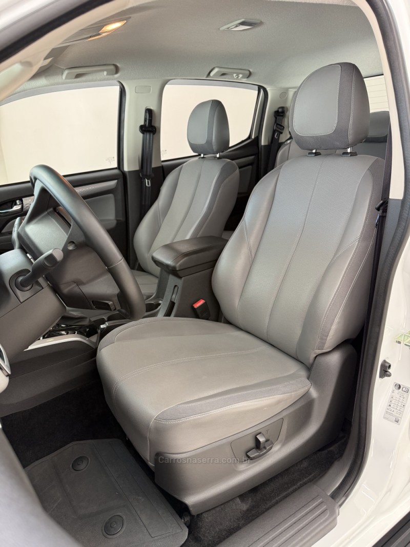 S10 2.8 LTZ 4X4 CD TURBO DIESEL 4P AUTOMÁTICO - 2025 - BENTO GONçALVES