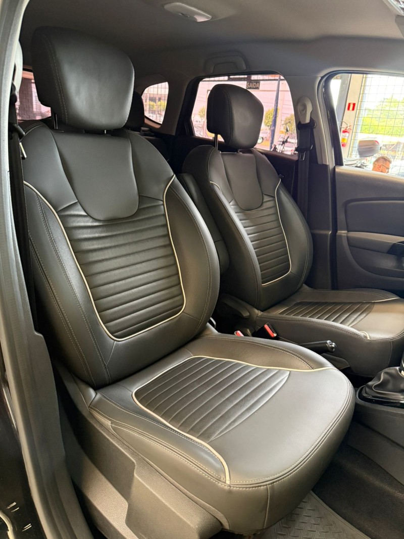 CAPTUR 1.6 16V FLEX INTENSE AUTOMÁTICO - 2019 - CAXIAS DO SUL