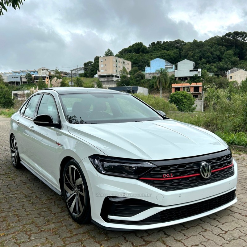 JETTA 2.0 16V TSI GLI 350 GASOLINA 4P AUTOMÁTICO - 2019 - CAXIAS DO SUL