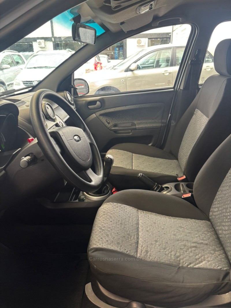 FIESTA 1.6 ROCAM HATCH 8V FLEX 4P MANUAL - 2013 - PASSO FUNDO