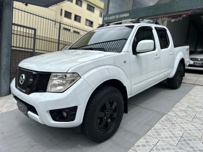 FRONTIER 2.5 S 4X4 CD TURBO ELETRONIC DIESEL 4P MANUAL - 2014 - CAXIAS DO SUL