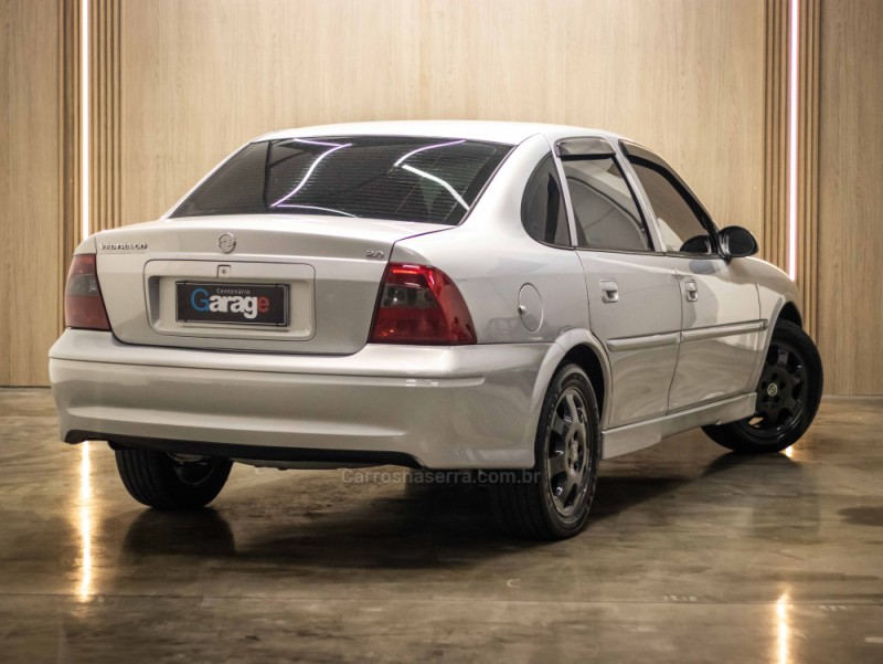 VECTRA 2.0 MPFI CD 8V GASOLINA 4P MANUAL - 2003 - CAXIAS DO SUL