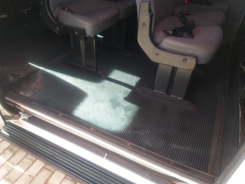 DUCATO 2.3 MINIBUS TETO BAIXO 8V TURBO DIESEL 3P MANUAL - 2015 - CAXIAS DO SUL