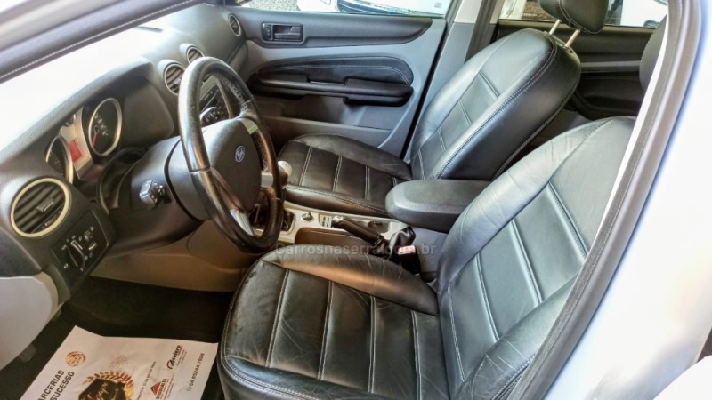 FOCUS 2.0 HC 16V FLEX 4P MANUAL - 2011 - CAXIAS DO SUL