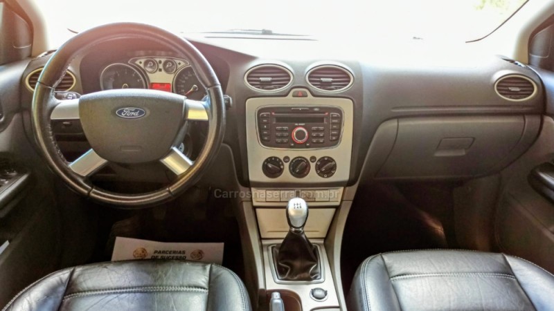 FOCUS 2.0 HC 16V FLEX 4P MANUAL - 2011 - CAXIAS DO SUL