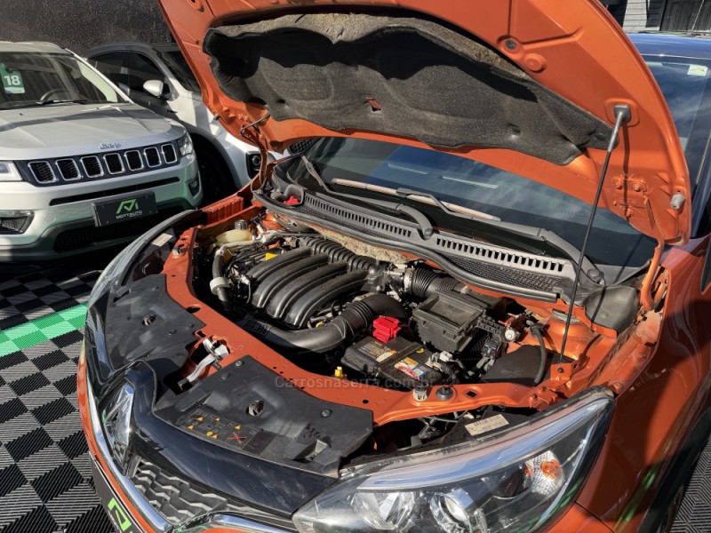 CAPTUR 2.0 16V FLEX INTENSE AUTOMÁTICO - 2018 - CAXIAS DO SUL