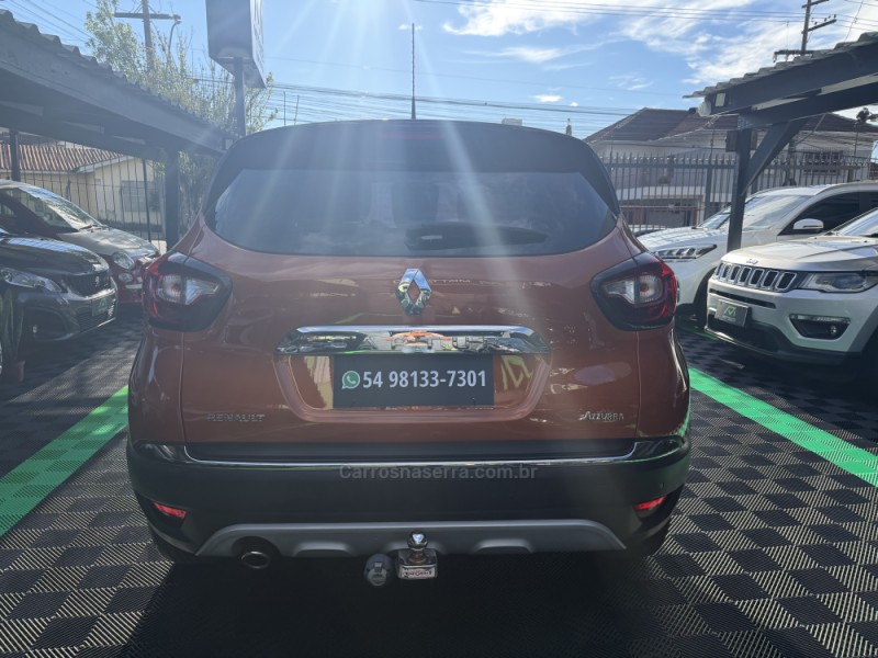 CAPTUR 2.0 16V FLEX INTENSE AUTOMÁTICO - 2018 - CAXIAS DO SUL