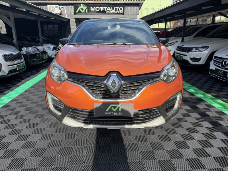 CAPTUR 2.0 16V FLEX INTENSE AUTOMÁTICO - 2018 - CAXIAS DO SUL