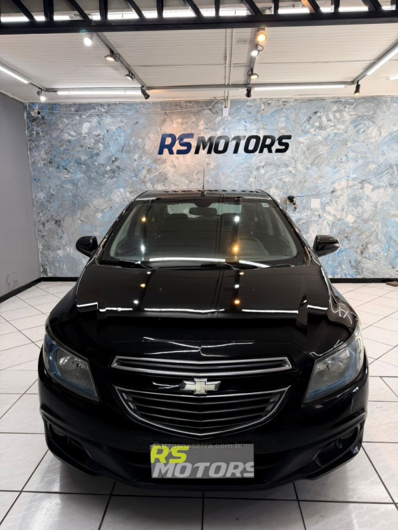 ONIX 1.4 MPFI LTZ 8V FLEX 4P MANUAL - 2014 - CAXIAS DO SUL