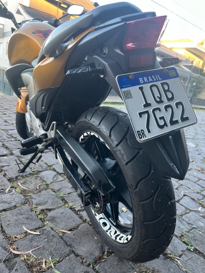 CB 300R  - 2010 - CAXIAS DO SUL