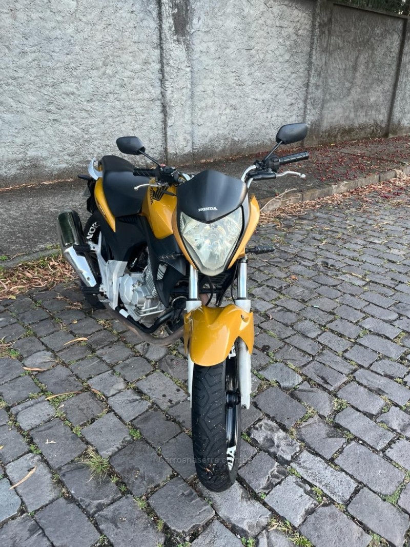 CB 300R  - 2010 - CAXIAS DO SUL