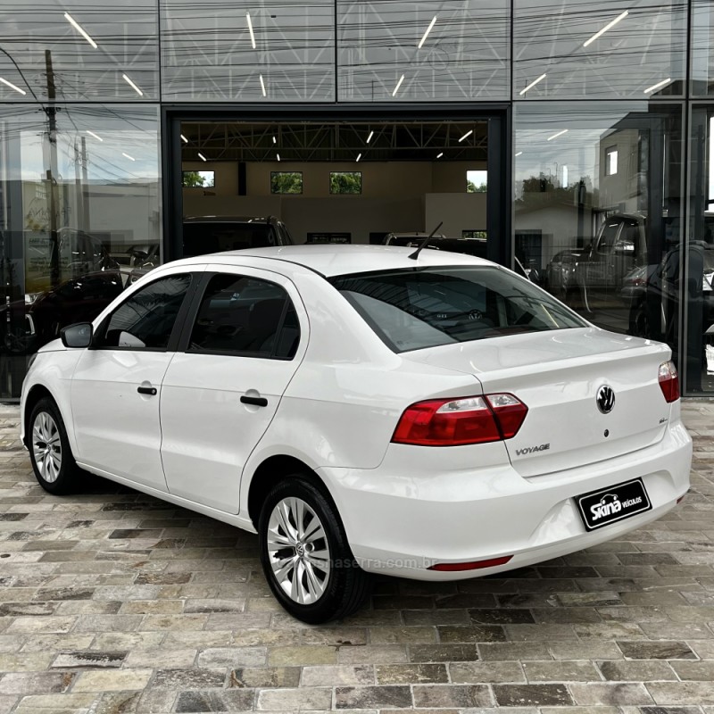 VOYAGE 1.6 MI 8V FLEX 4P MANUAL - 2021 - VACARIA