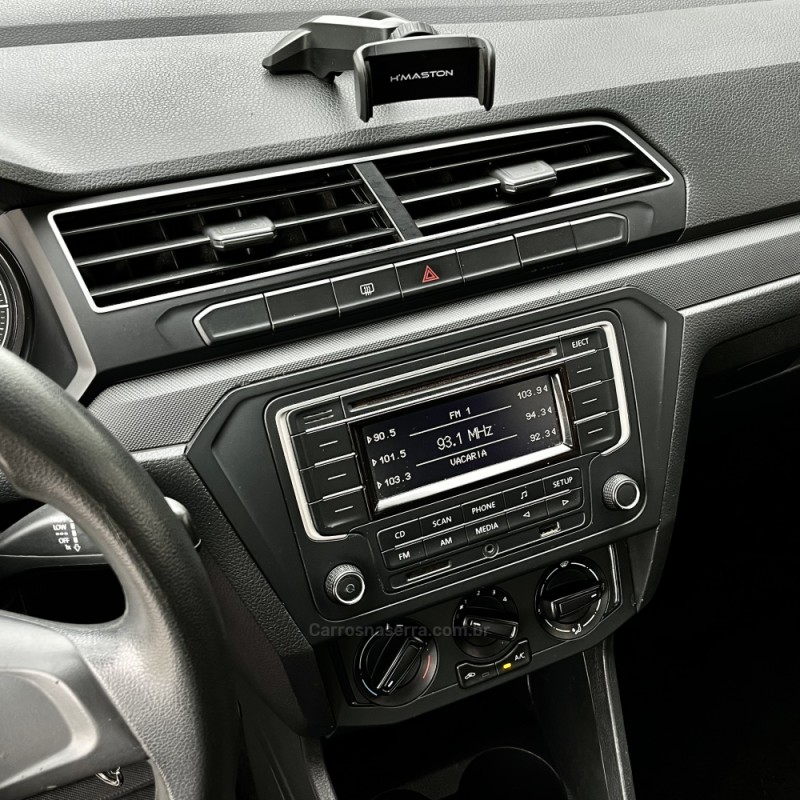 VOYAGE 1.6 MI 8V FLEX 4P MANUAL - 2021 - VACARIA