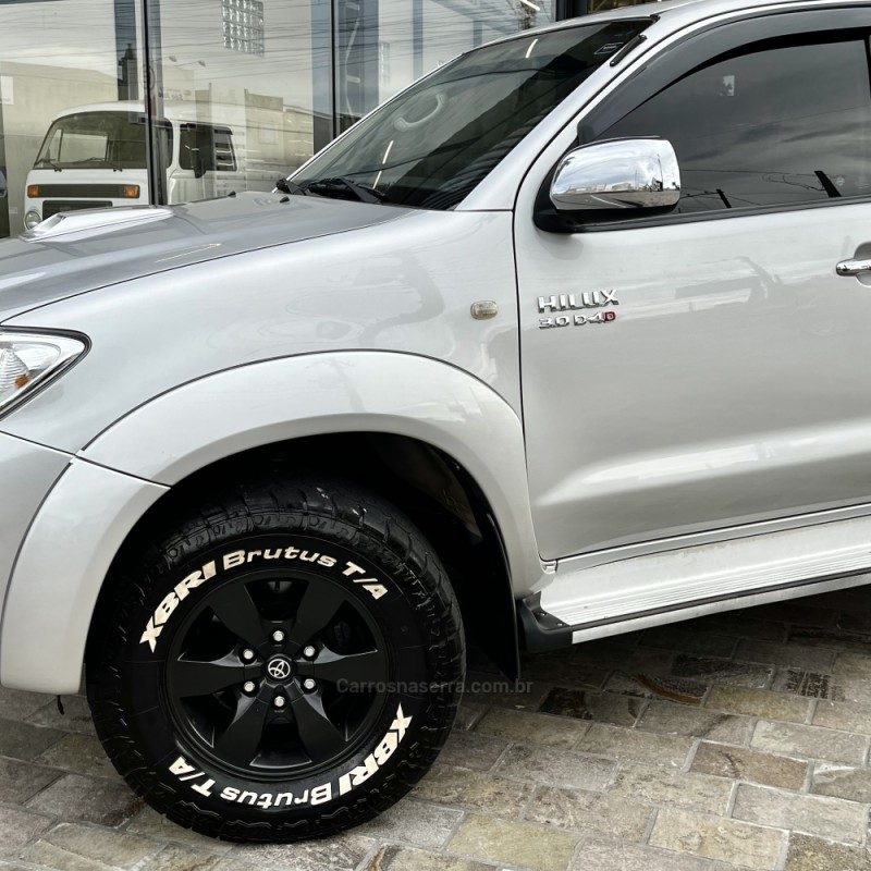 HILUX 3.0 SRV 4X4 CD 16V TURBO INTERCOOLER DIESEL 4P AUTOMÁTICO - 2009 - VACARIA