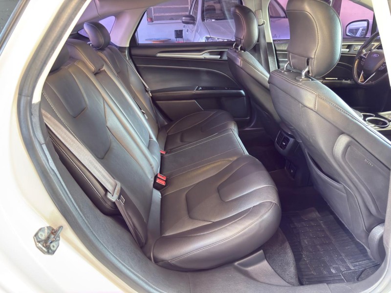 FUSION 2.0 TITANIUM PLUS AWD 16V GASOLINA 4P AUTOMÁTICO - 2013 - FARROUPILHA