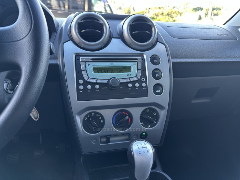 FIESTA 1.6 SE HATCH 16V FLEX 4P MANUAL - 2014 - CAXIAS DO SUL